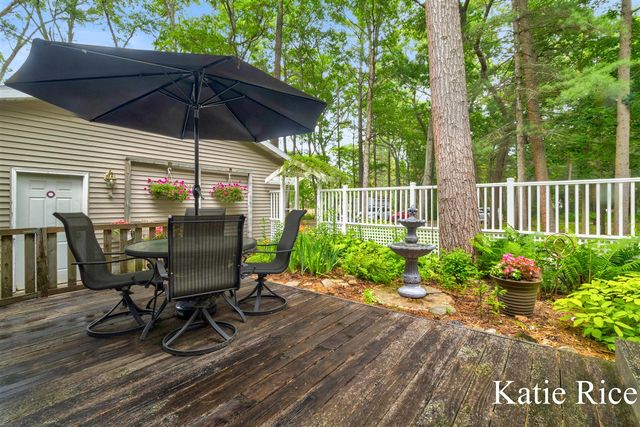 7565 Durham Road, Whitehall, MI 49461