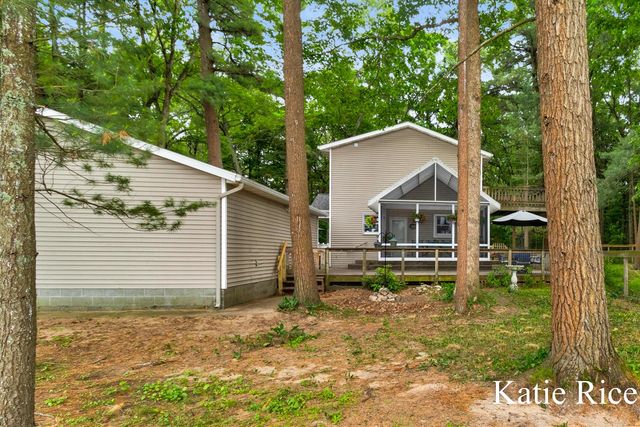 7565 Durham Road, Whitehall, MI 49461