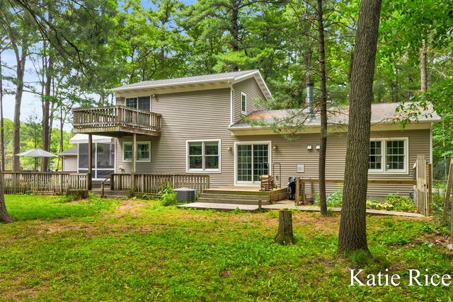 7565 Durham Road, Whitehall, MI 49461