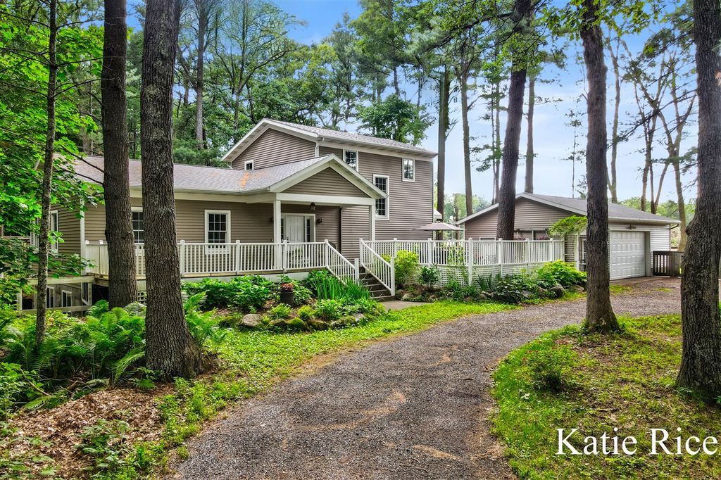 7565 Durham Road, Whitehall, MI 49461