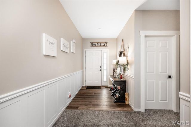 1921 Reserve Walk Way, Belleville, IL 62220