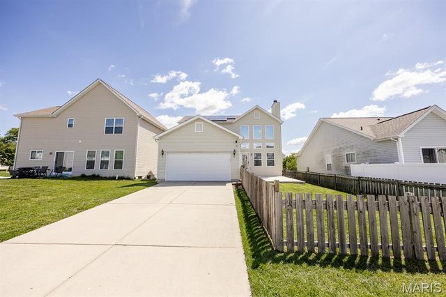 1921 Reserve Walk Way, Belleville, IL 62220