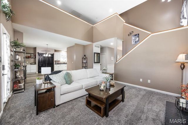 1921 Reserve Walk Way, Belleville, IL 62220