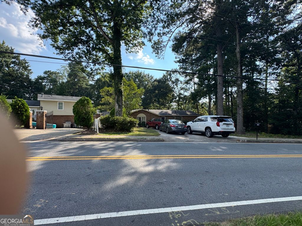 3912 Donaldson Drive, Atlanta, GA 30341 — photo 4