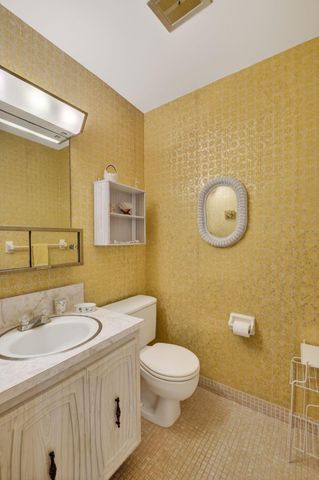 615 High Point Drive C, Delray Beach, FL 33445