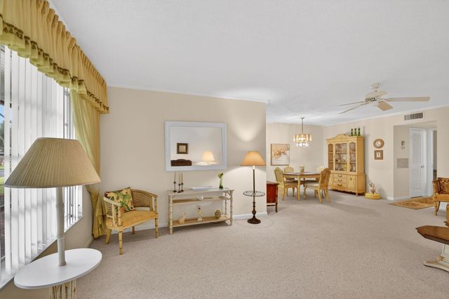 615 High Point Drive C, Delray Beach, FL 33445