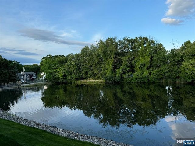 239 Terrace Lake Drive, Butler Borough, NJ 07405