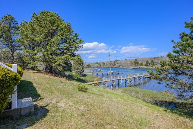 64 Lower County, Harwich, MA 02671