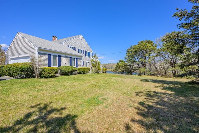 64 Lower County, Harwich, MA 02671