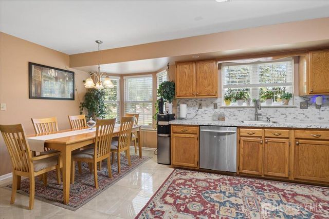 8 Piluso Way, Piscataway, NJ 08854