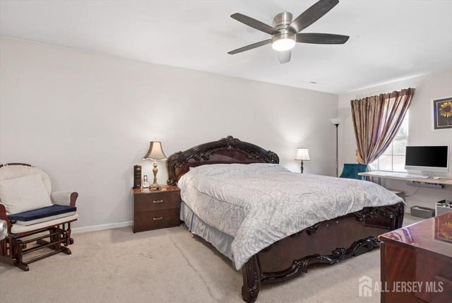 8 Piluso Way, Piscataway, NJ 08854