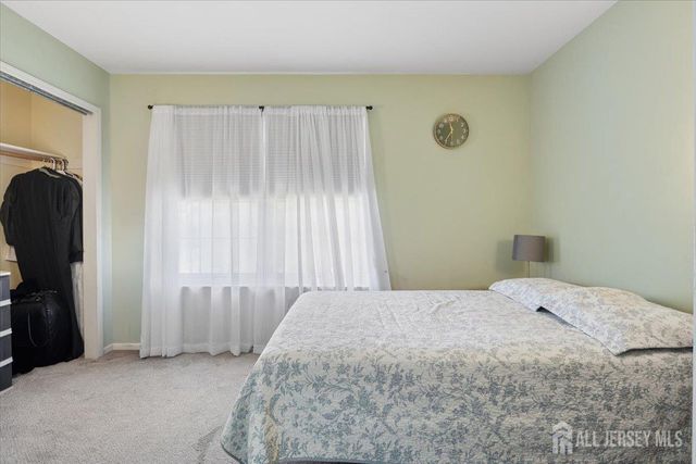 8 Piluso Way, Piscataway, NJ 08854