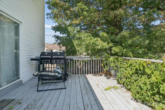 8 Piluso Way, Piscataway, NJ 08854
