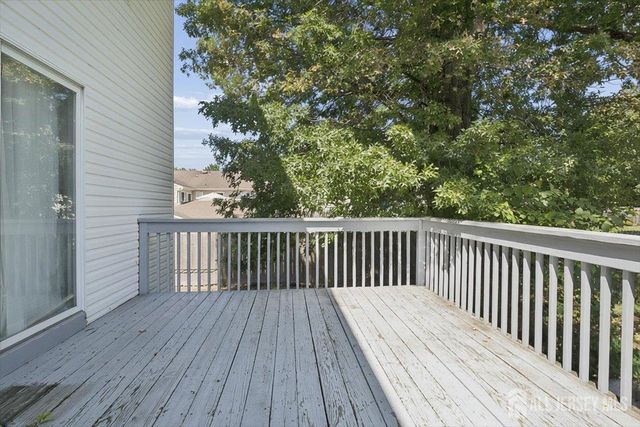 8 Piluso Way, Piscataway, NJ 08854
