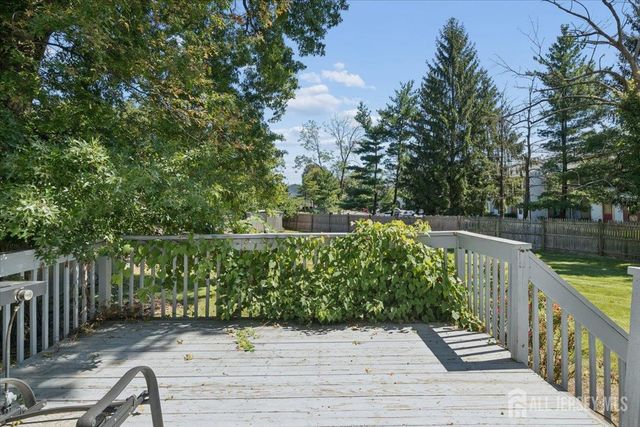 8 Piluso Way, Piscataway, NJ 08854