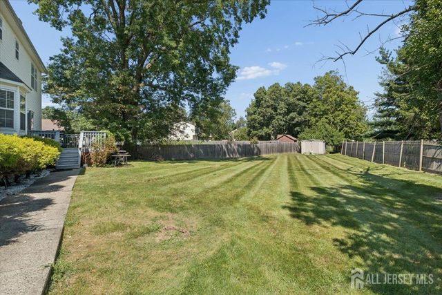 8 Piluso Way, Piscataway, NJ 08854