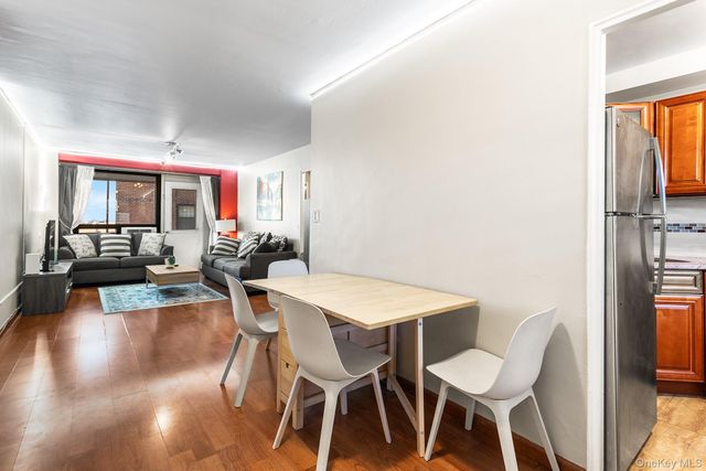 6125 98th Street 9F, Rego Park, NY 11374