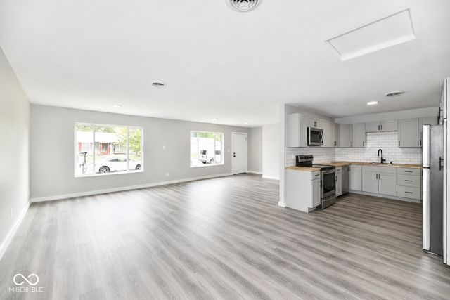 3550 Eisenhower Drive, Indianapolis, IN 46224
