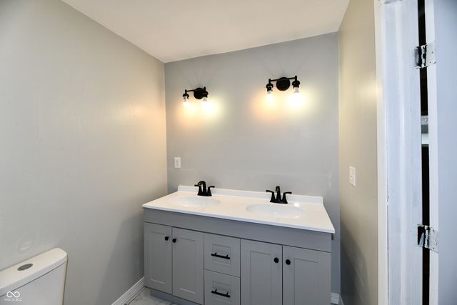 3550 Eisenhower Drive, Indianapolis, IN 46224