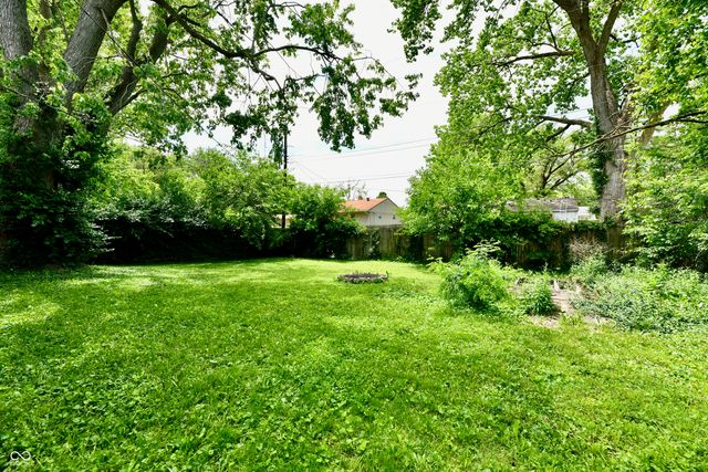 3550 Eisenhower Drive, Indianapolis, IN 46224