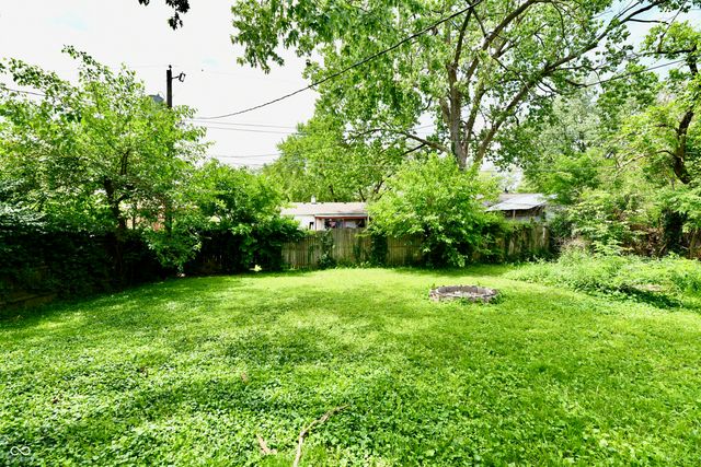3550 Eisenhower Drive, Indianapolis, IN 46224