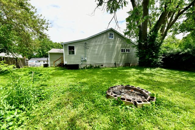 3550 Eisenhower Drive, Indianapolis, IN 46224