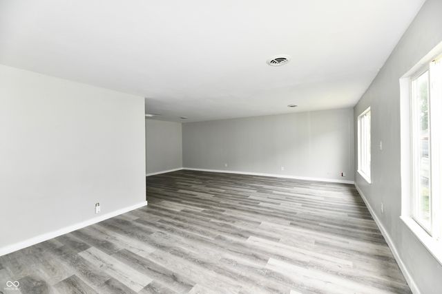 3550 Eisenhower Drive, Indianapolis, IN 46224