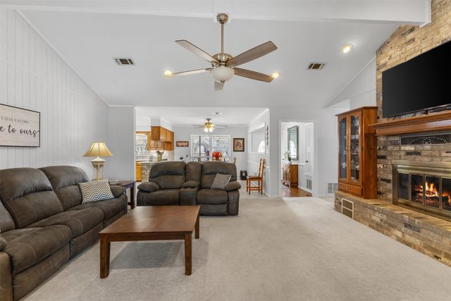 664 County Road 2360, Mt Pleasant, TX 75455