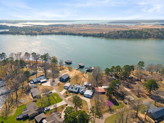 664 County Road 2360, Mt Pleasant, TX 75455