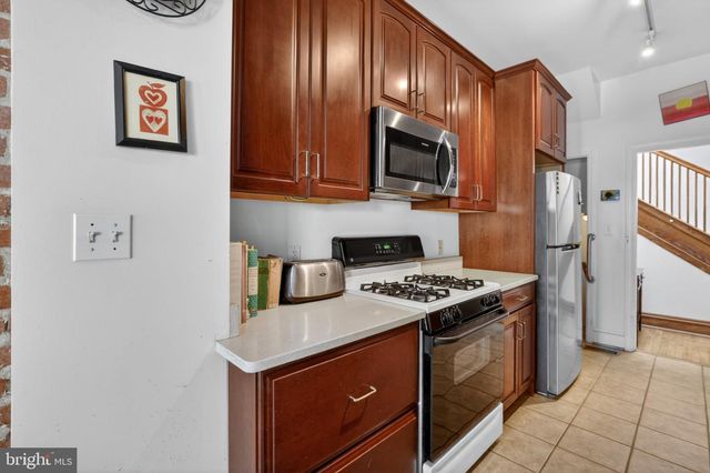 1212 C ST NE, Washington, DC 20002