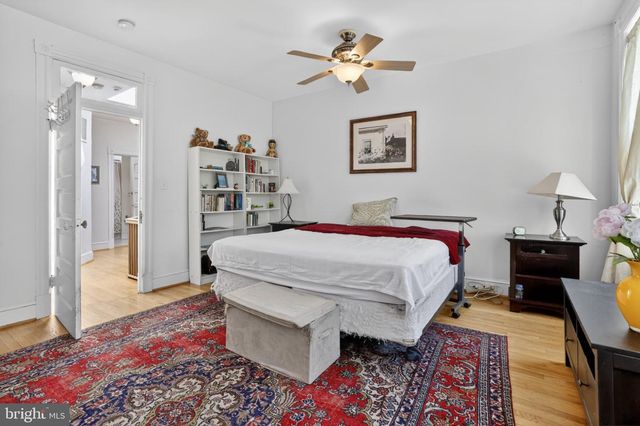 1212 C ST NE, Washington, DC 20002