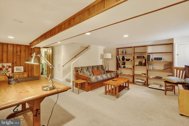 1212 C ST NE, Washington, DC 20002