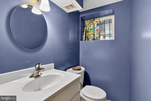 1212 C ST NE, Washington, DC 20002
