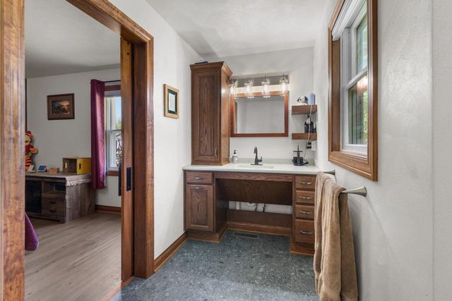 N1723 CHESAPEAKE COURT, Greenville, WI 54942