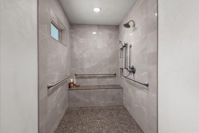 N1723 CHESAPEAKE COURT, Greenville, WI 54942