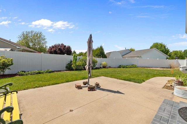 N1723 CHESAPEAKE COURT, Greenville, WI 54942