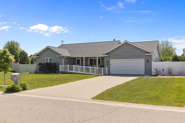 N1723 CHESAPEAKE COURT, Greenville, WI 54942