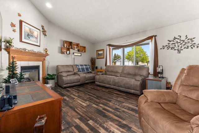 N1723 CHESAPEAKE COURT, Greenville, WI 54942
