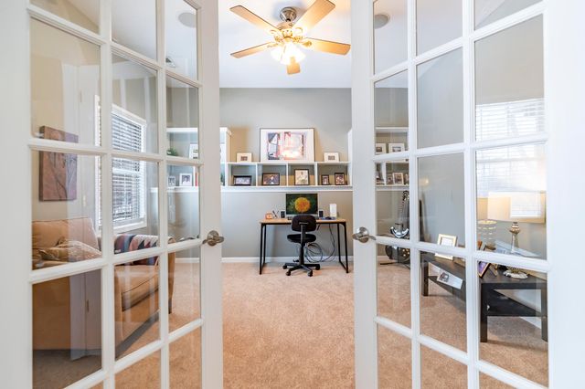 17 Browning Lane, Valparaiso, IN 46383