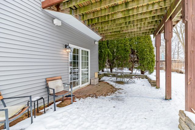 17 Browning Lane, Valparaiso, IN 46383