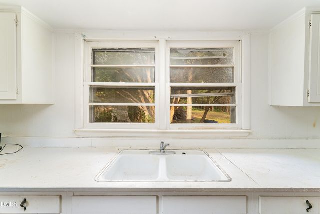 330 E Stallings Street, Clayton, NC 27520