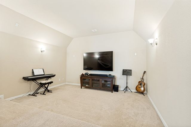 911 Mountain Laurel Drive, Euless, TX 76039