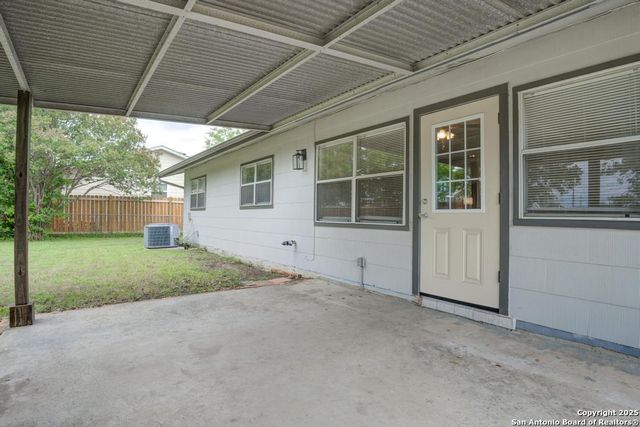 7115 Whittney, San Antonio, TX 78239
