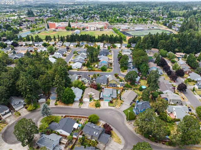 7008 Se STELLA Ct, Hillsboro, OR 97123