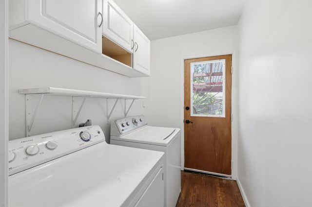 1828 Larkin Way, Sacramento, CA 95818