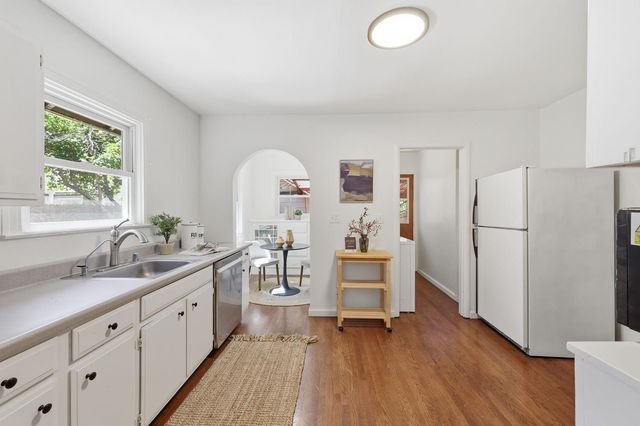 1828 Larkin Way, Sacramento, CA 95818