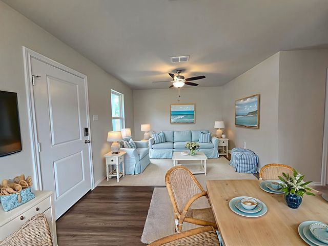 276 Omaha St., Gladewater, TX 75647