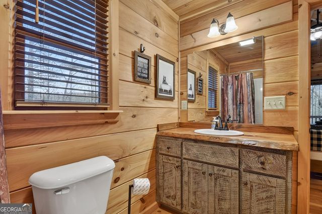 416 N Dustin Drive, Ellijay, GA 30540