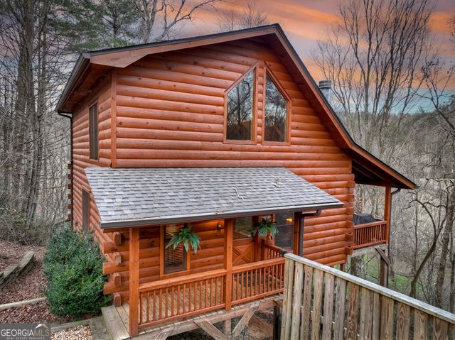 416 N Dustin Drive, Ellijay, GA 30540