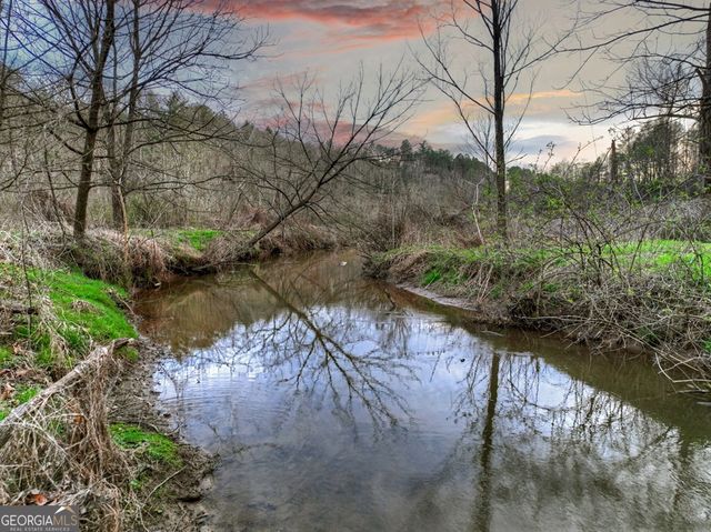 416 N Dustin Drive, Ellijay, GA 30540